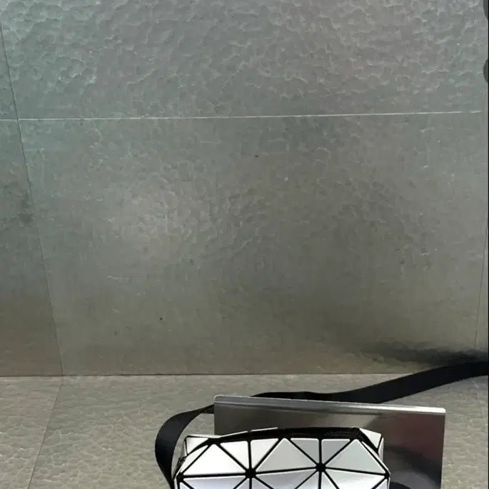 [BUNJANG] Issey Miyake Bao Bao Cube Bag Light Gray / 이세이미야케 바오바오 큐보이드백 라이트그레이