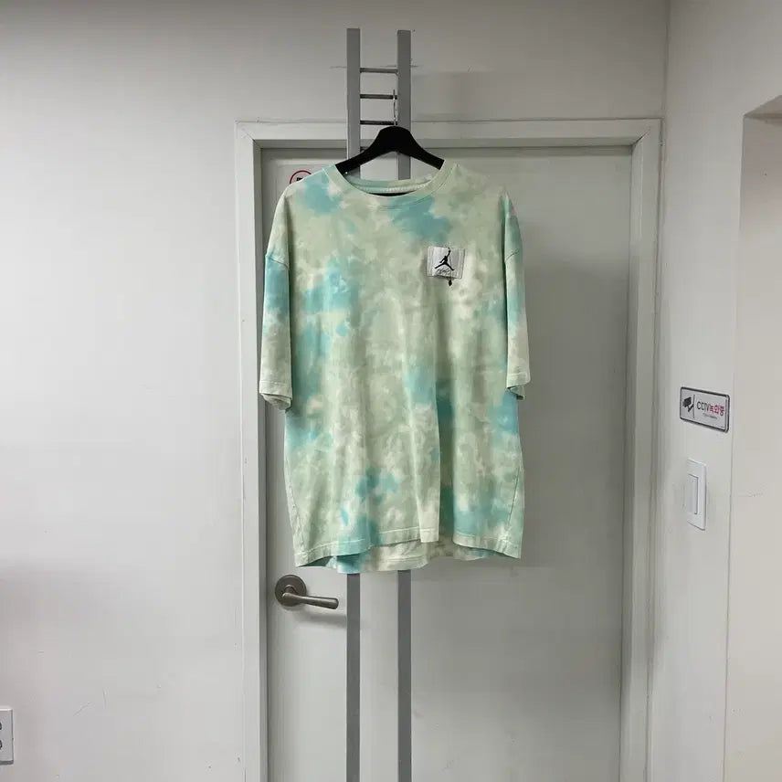 [BUNJANG] Jordan Tie-Dye Short Sleeve T-shirt XL / 조던 타이다이 반팔 티셔츠 XL