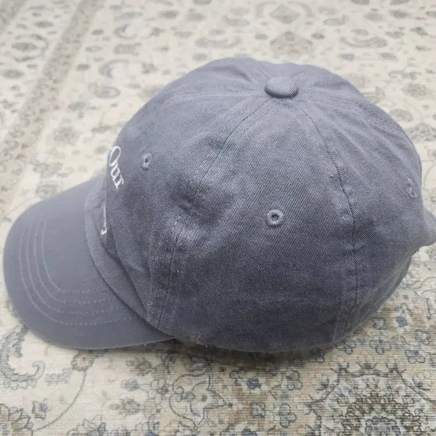 [BUNJANG] Millo Archive Holiday Signature Ball Cap / 밀로 아카이브 홀리데이 시그니처 볼캡