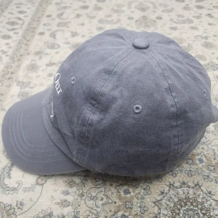 [BUNJANG] Millo Archive Holiday Signature Ball Cap / 밀로 아카이브 홀리데이 시그니처 볼캡