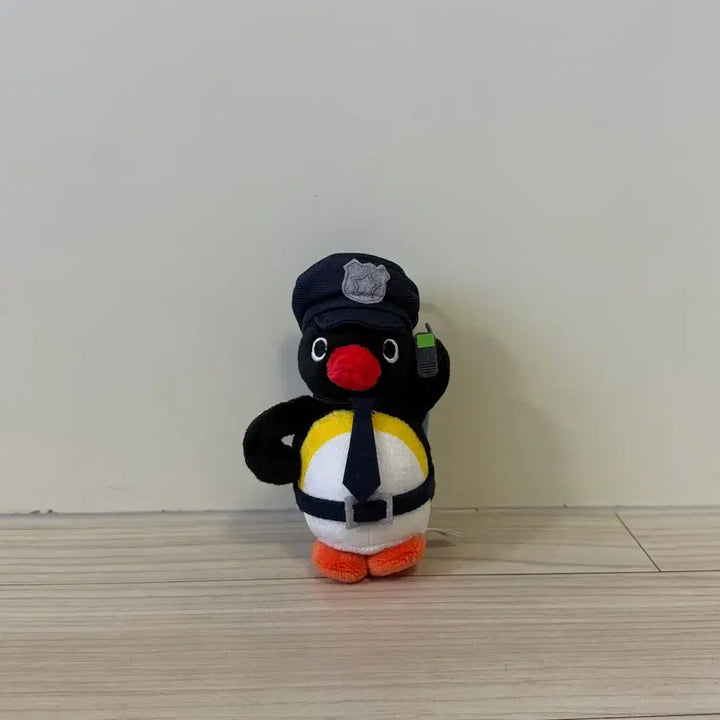 [BUNJANG] Pingu Police Officer Doll Keychain / 핑구 경찰관 인형 키링