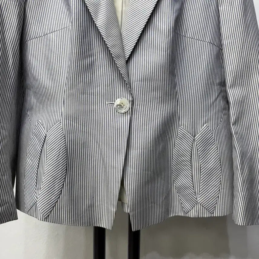 [BUNJANG] ESCADA Striped Jacket - Size 40 / 매장판정품) ESCADA 에스카다 스트라이프 자켓 40