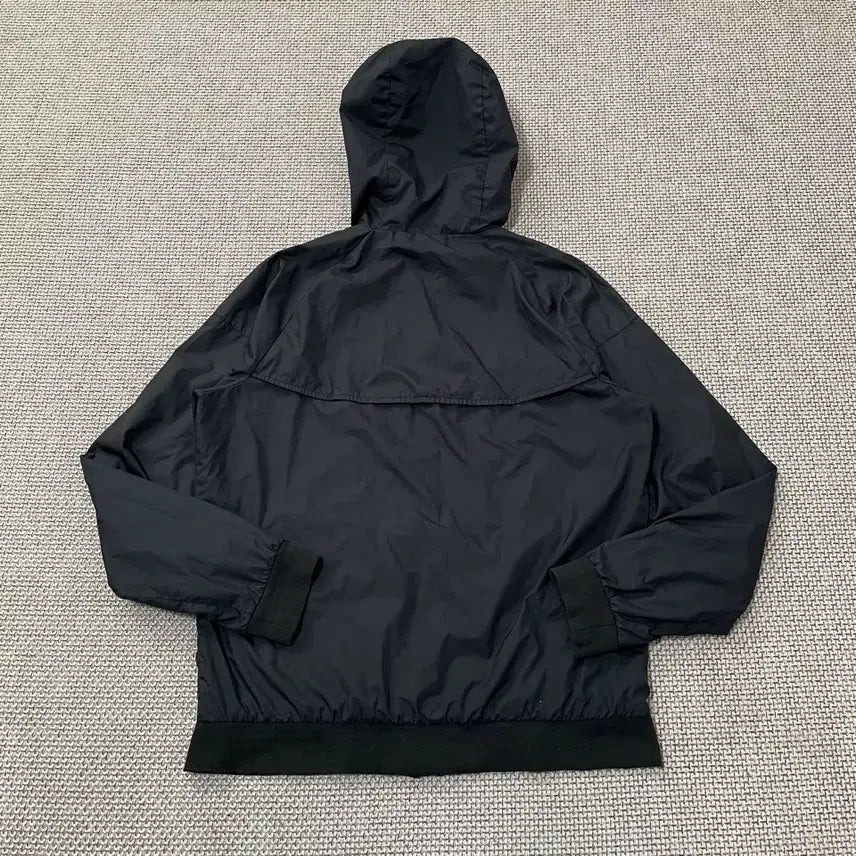 [SOLD OUT] M 나이키 윈드러너 바람막이 자켓 B.6255