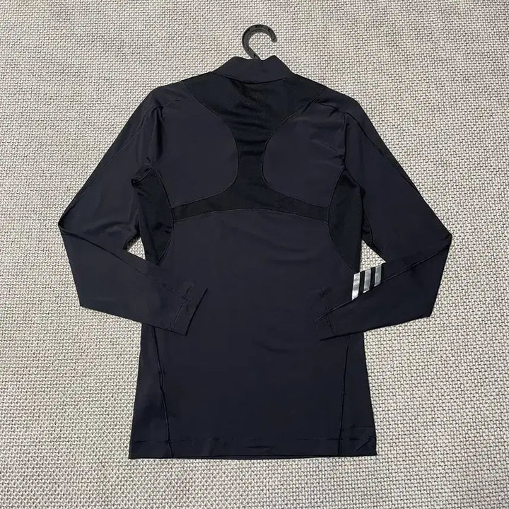 [BUNJANG] Adidas CLIMACOOL Mock Neck Functional T-shirt / M 아디다스 CLIMACOOL 목폴라 기능티 B.7701