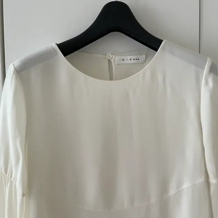 [BUNJANG] Misha Ivory Blouse / 미샤 블라우스