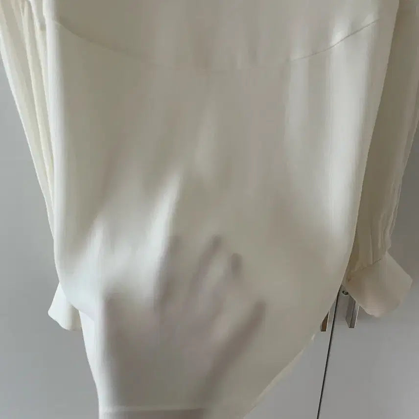 [BUNJANG] Misha Ivory Blouse / 미샤 블라우스