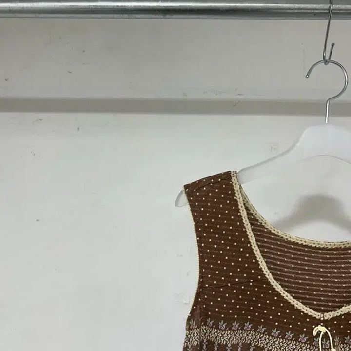 [SOLD OUT] vtg top