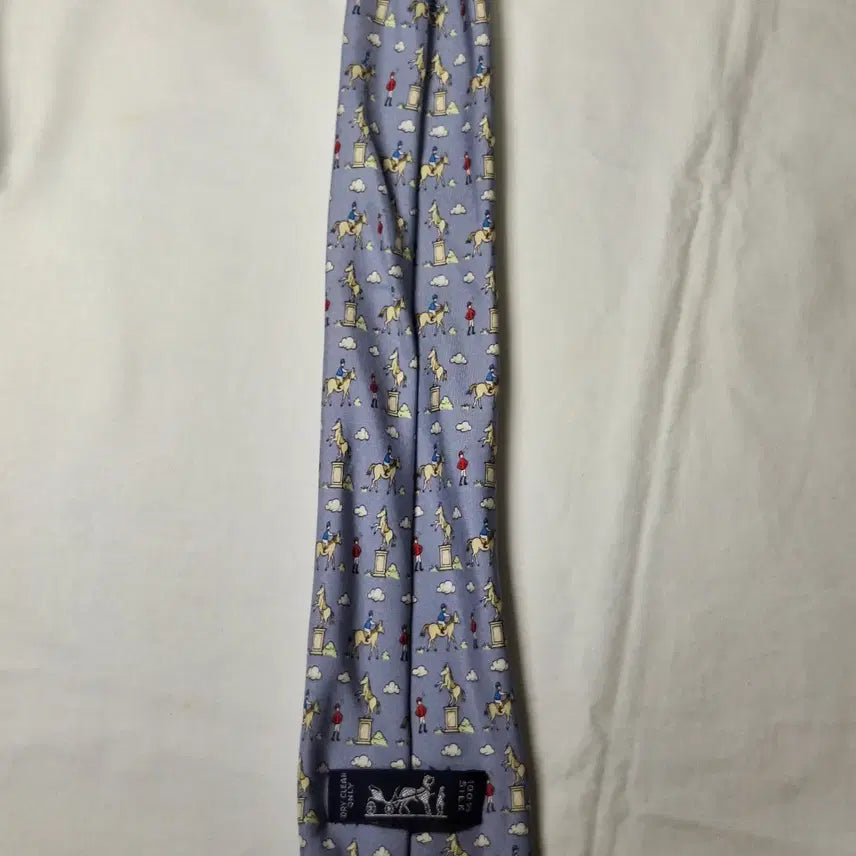 [SOLD OUT] 에르메스 라벤더 승마 클라우드 실크 넥타이