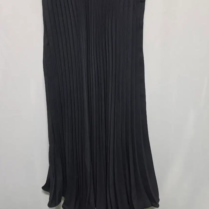[BUNJANG] Black Pleated Long Dress / 블랙 플리츠 롱 원피스