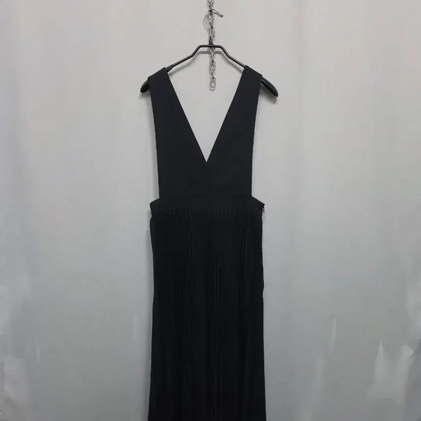 [BUNJANG] Black Pleated Long Dress / 블랙 플리츠 롱 원피스