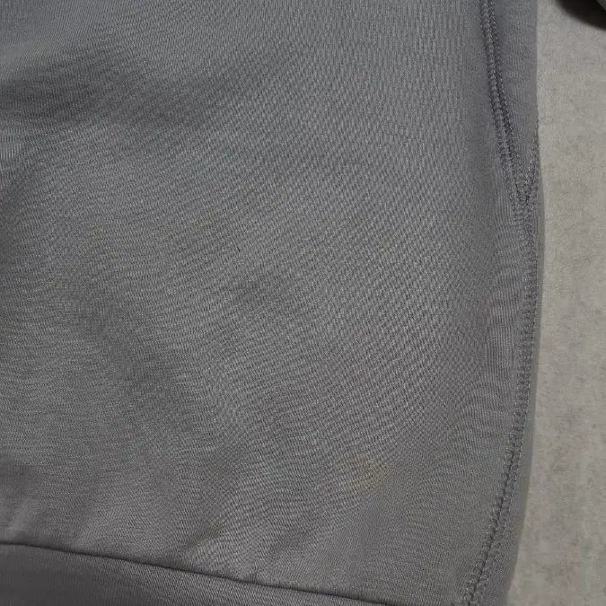 [BUNJANG] Nike Futura Crewneck Sweatshirt / 나이키 푸추라 크루넥 맨투맨