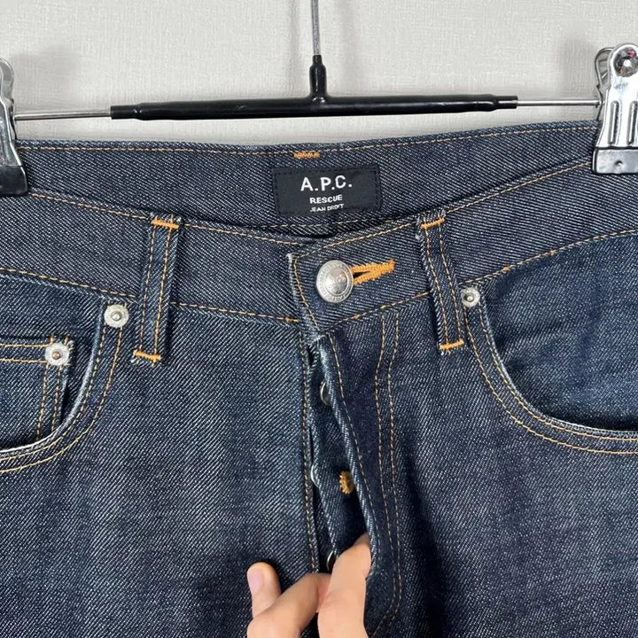 [BUNJANG] A.P.C. Slim Fit Denim Jeans Men&