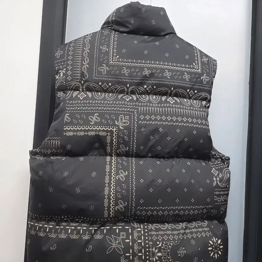 [BUNJANG] Discovery Bansley Goose Down Padded Jacket / 디스커버리 반슬리 구스다운 패딩95