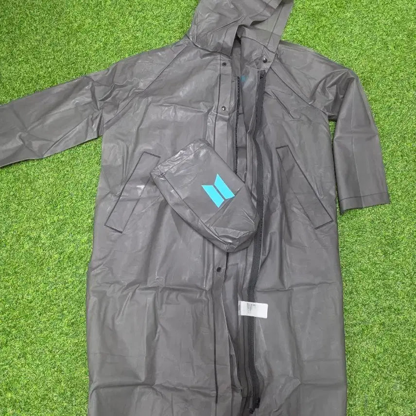 [BUNJANG] BTS RM Raincoat / 방탄 RM 김남준 우비 (레인코트)