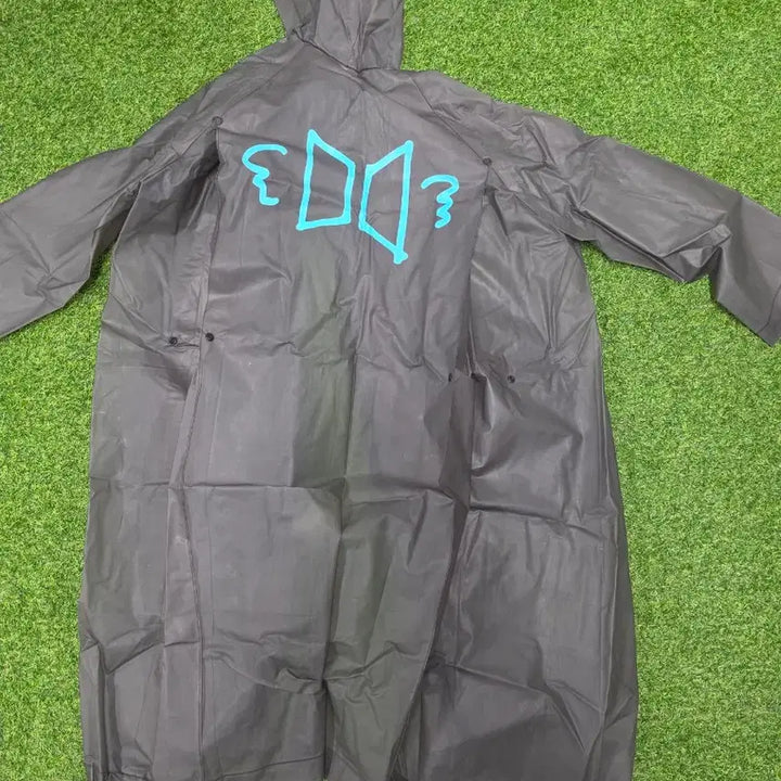 [BUNJANG] BTS RM Raincoat / 방탄 RM 김남준 우비 (레인코트)