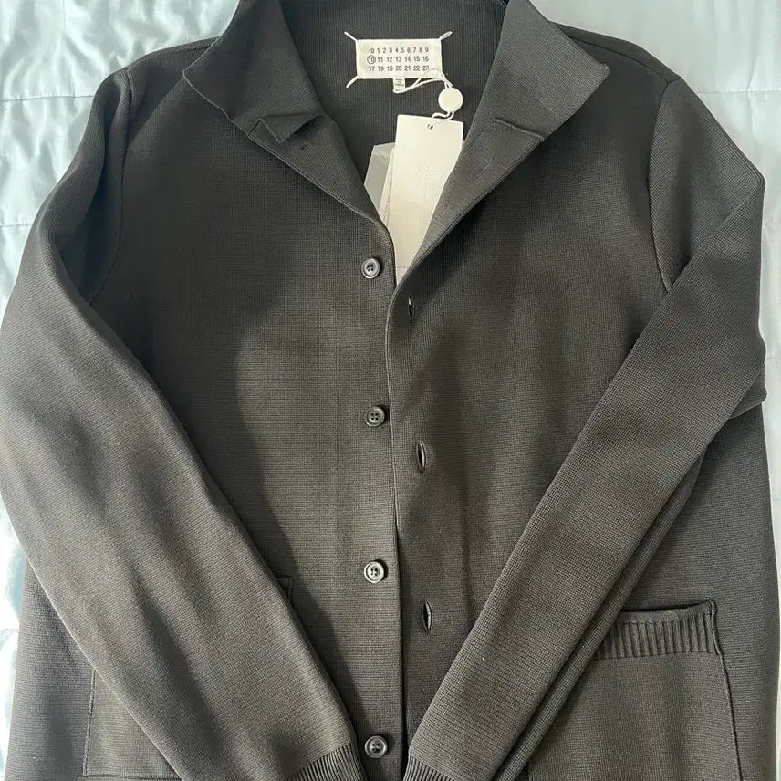 [SOLD OUT] 메종 마르지엘라 블랙 가디건