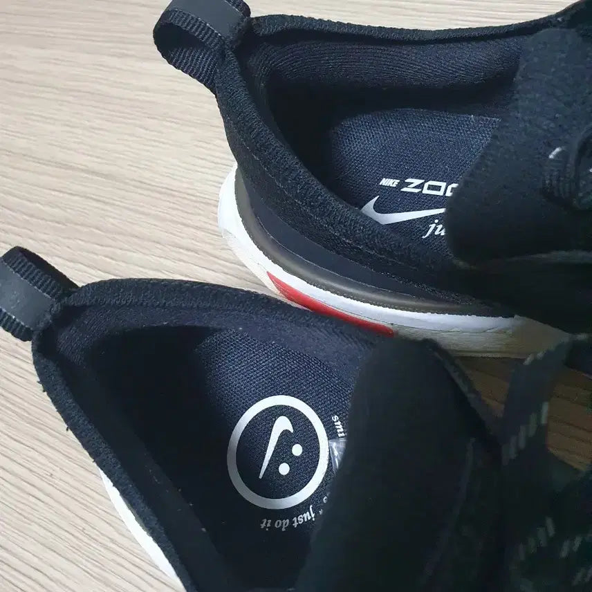 [BUNJANG] Nike Zoom Invincible Running Shoes 240 / 나이키 줌 인빈서블 러닝화 240