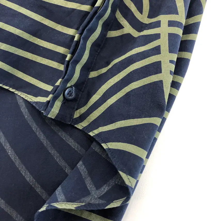 [BUNJANG] COS Patterned Three-Quarter Sleeve Shirt / COS 코스 패턴 7부셔츠 S