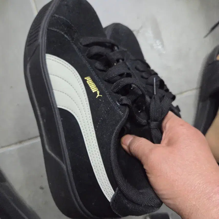 [BUNJANG] Puma Suede Black Sneakers 245 / 푸마 스웨이드 블랙 스니커즈245