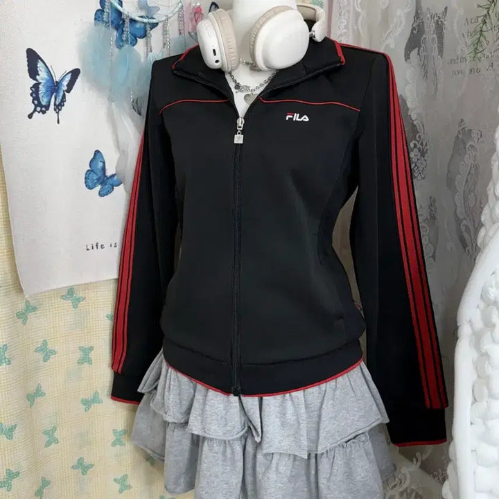 [BUNJANG] Fila Black &amp; Red Jersey Top / 휠라 블랙 &amp; 레드 져지