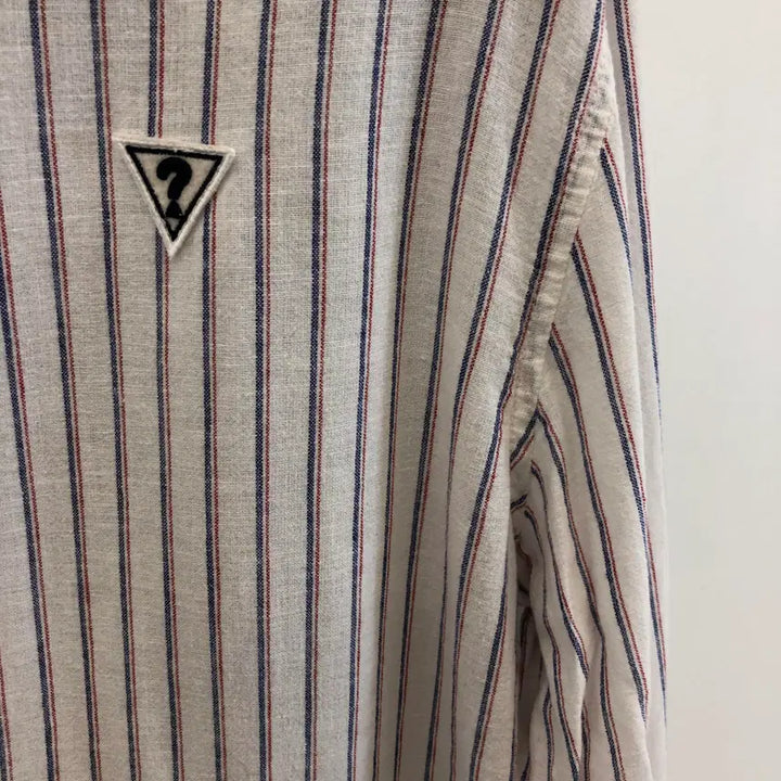[SOLD OUT] 게스 린넨 헨리넥 패치로고셔츠 XL