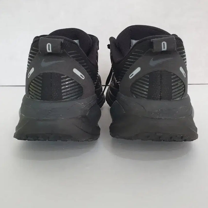 [SOLD OUT] 나이키 줌X 보메로 18 다크 스모크 그레이 (275)