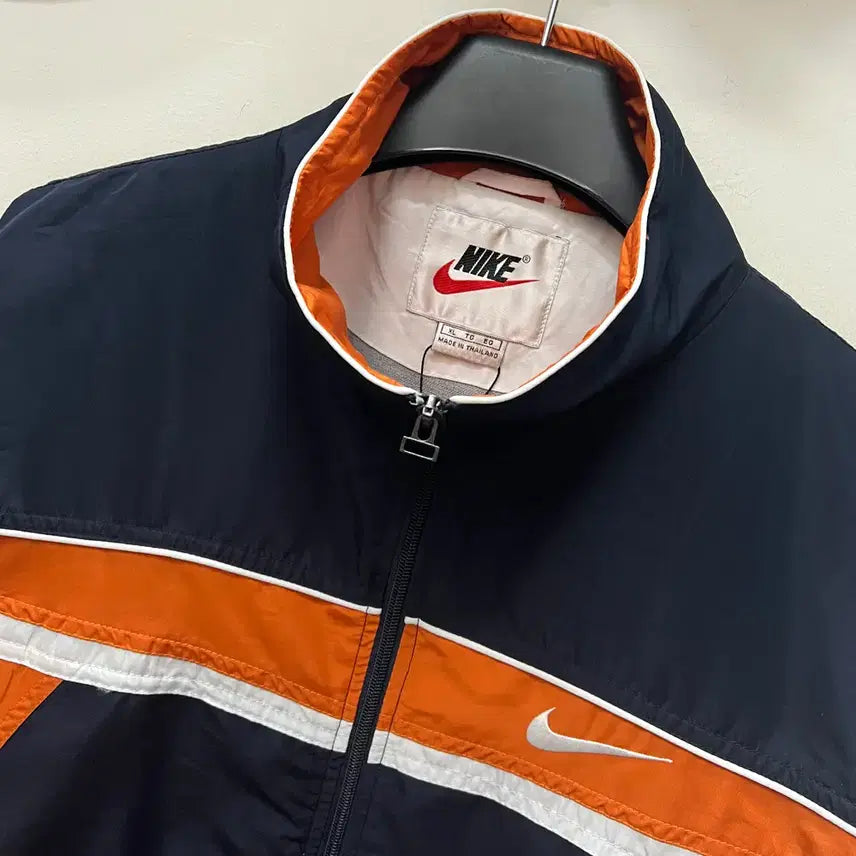 [SOLD OUT] 나이키 올드스쿨 배색 바람막이 자켓 XL