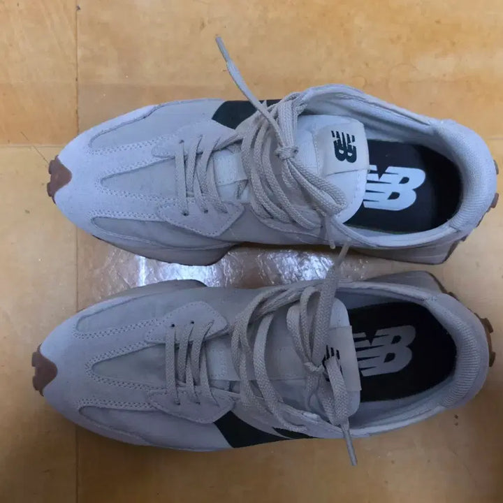 [SOLD OUT] 뉴발란스 327 아이보리 운동화 255