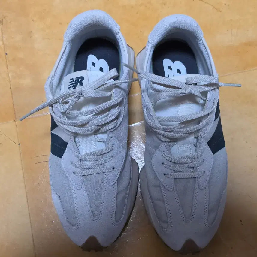 [SOLD OUT] 뉴발란스 327 아이보리 운동화 255