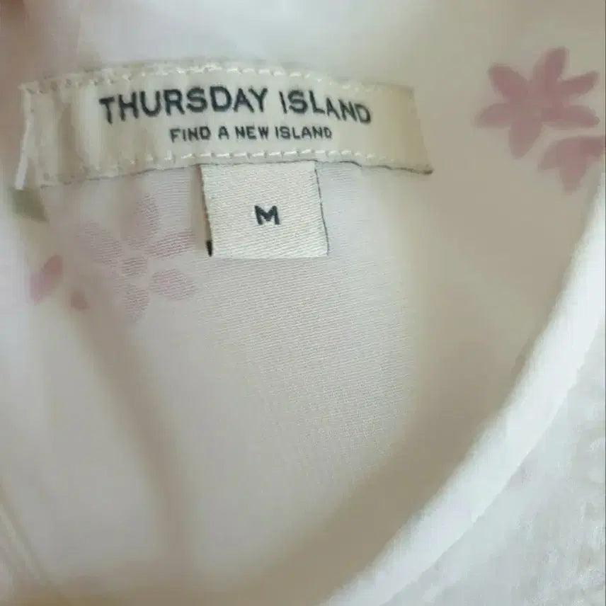 [SOLD OUT] 써스데이아일랜드 25SS 원피스 M (새옷컨디션)
