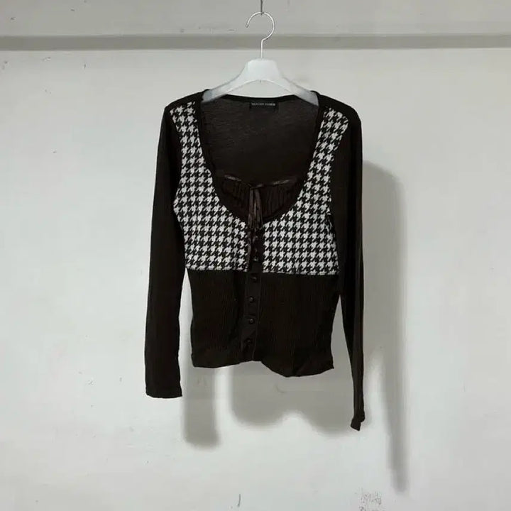 [SOLD OUT] vtg top