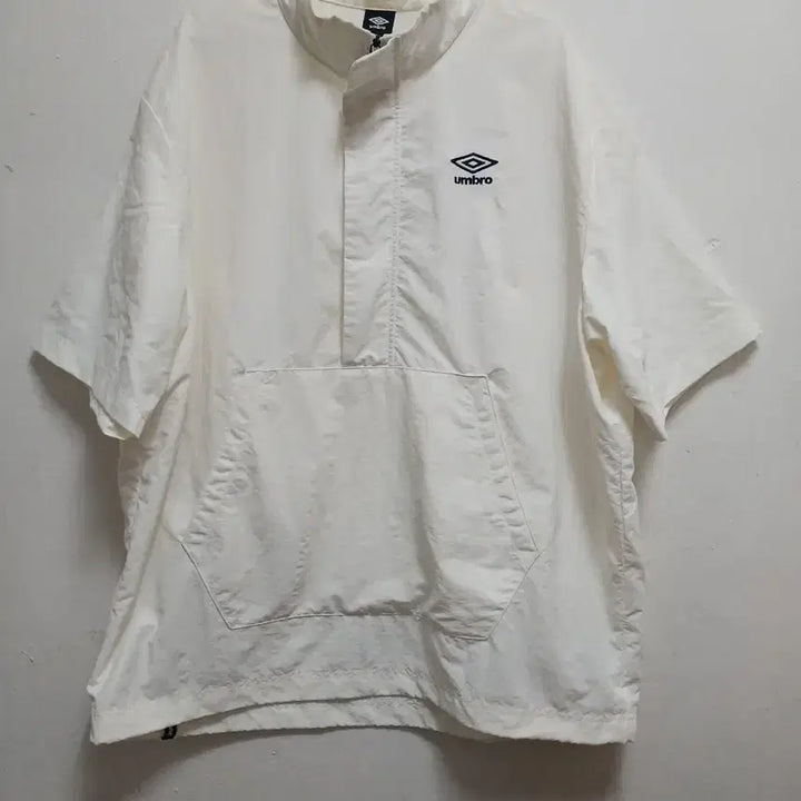 [SOLD OUT] 엄브로 남성 화이트 반팔 아노락 바람막이 자켓 사이즈 XL 105