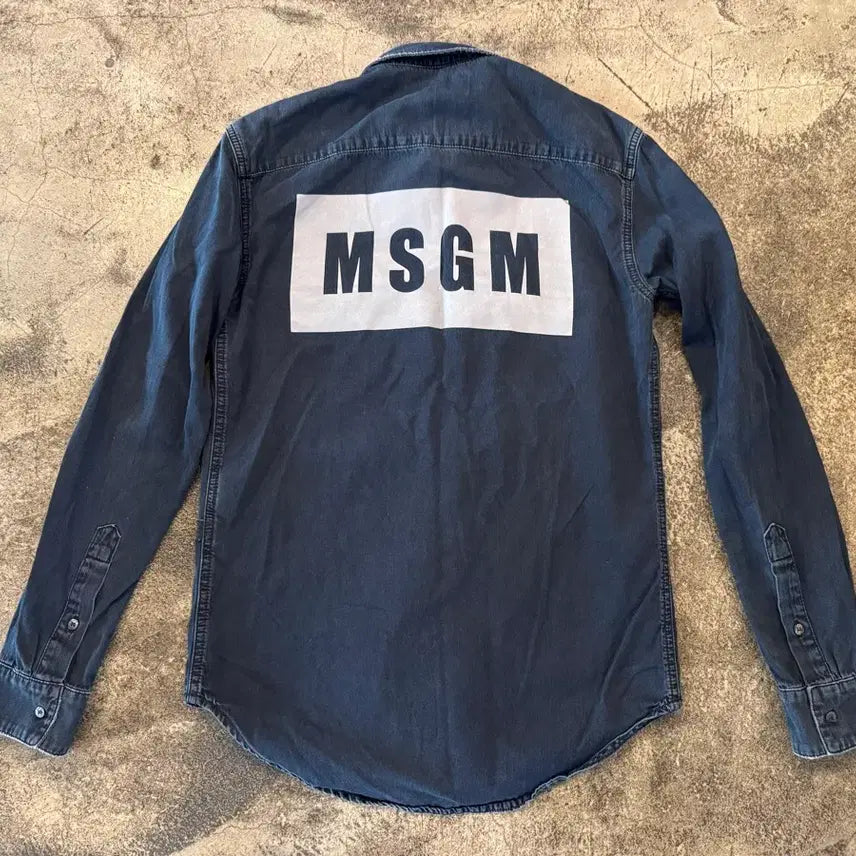 [SOLD OUT] MSGM 블랙 데님 셔츠