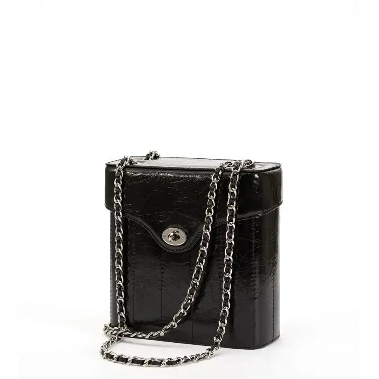 [BUNJANG] Cardinal Red Hardy Chain Bag Black / 카디널레드 하디 체인백 블랙
