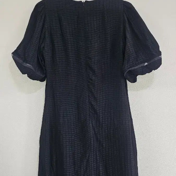 [BUNJANG] Sisley A-Line Volume Sleeve Dress / 시슬리 / 소매볼륨 A라인 원피스 m55