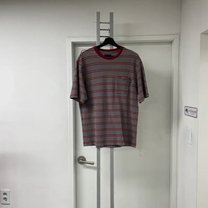 [SOLD OUT] 스투시 단가라 반팔 티셔츠 L