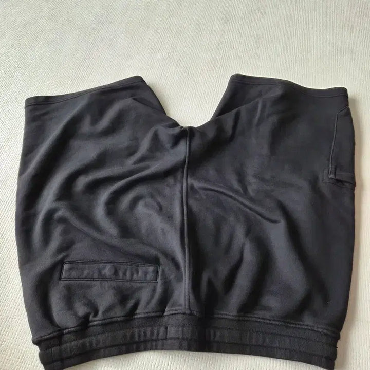 [SOLD OUT] 스톤아일랜드 블랙 반바지