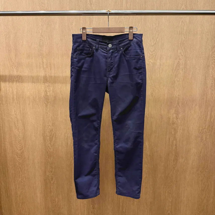 [BUNJANG] Acne Studios Cotton Straight Fit 5-Pocket Metal Button Navy Pants / 아크네스튜디오 코튼 팬츠 스트레이트 핏 5포켓 메탈 버튼 디테일 네이비