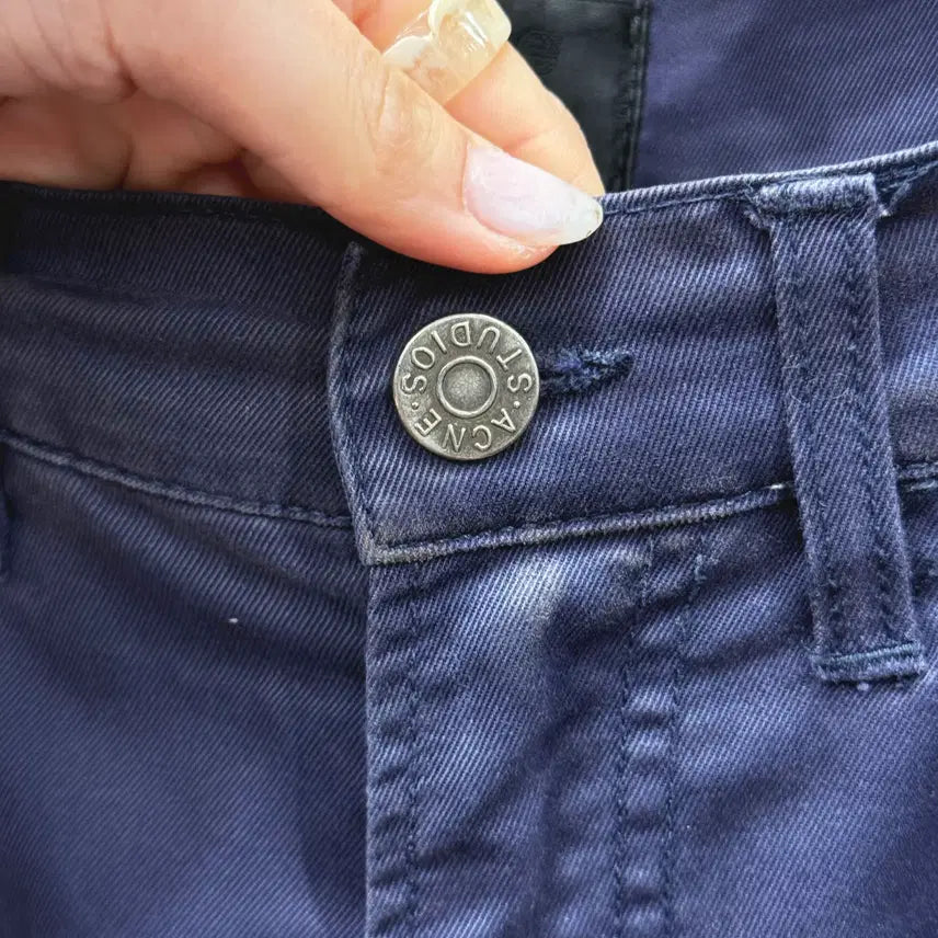 [BUNJANG] Acne Studios Cotton Straight Fit 5-Pocket Metal Button Navy Pants / 아크네스튜디오 코튼 팬츠 스트레이트 핏 5포켓 메탈 버튼 디테일 네이비