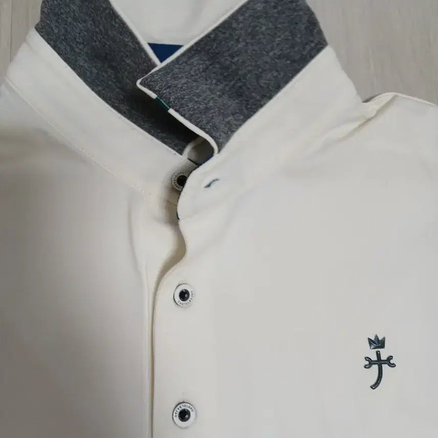 [SOLD OUT] 까스텔바작 남성 기능성 긴팔티셔츠 (100)