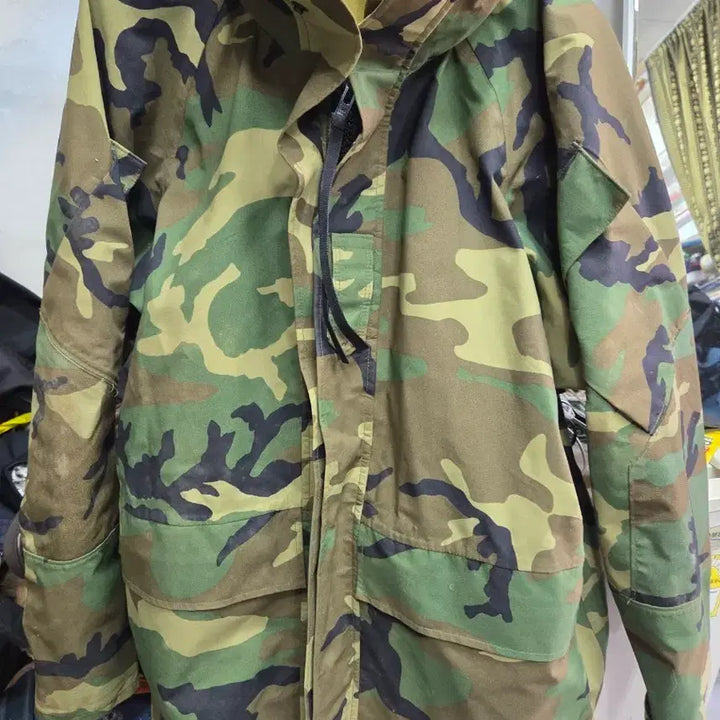 [BUNJANG] Military Camo Field Jacket / 밀리터리 카모 야상 점퍼