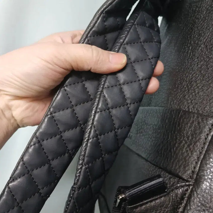 [BUNJANG] TUMI Leather Backpack / TUMI 투미 가죽 백팩