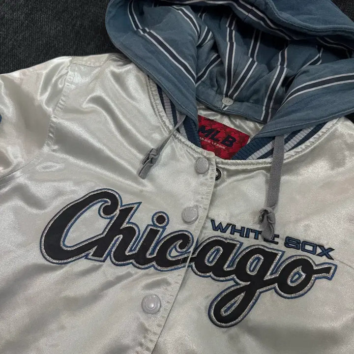 [BUNJANG] MLB Chicago White Sox Hooded Baseball Jacket (90) / 90 MLB 시카고 화이트삭스 후드 야구점퍼