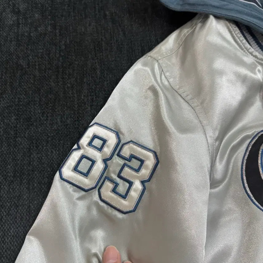 [BUNJANG] MLB Chicago White Sox Hooded Baseball Jacket (90) / 90 MLB 시카고 화이트삭스 후드 야구점퍼