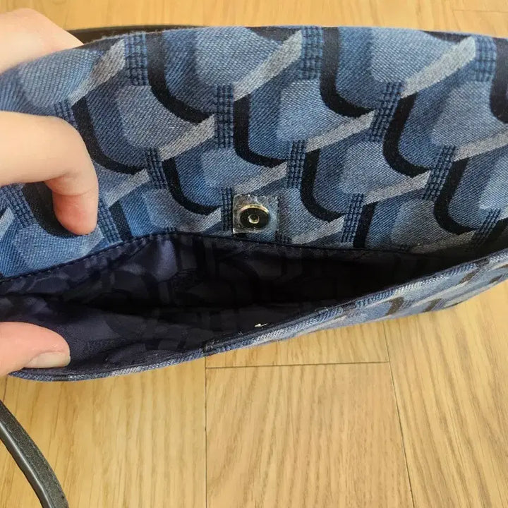 [BUNJANG] Rosa.K Jacquard Baguette Bag / 로사케이 자카드 바게트