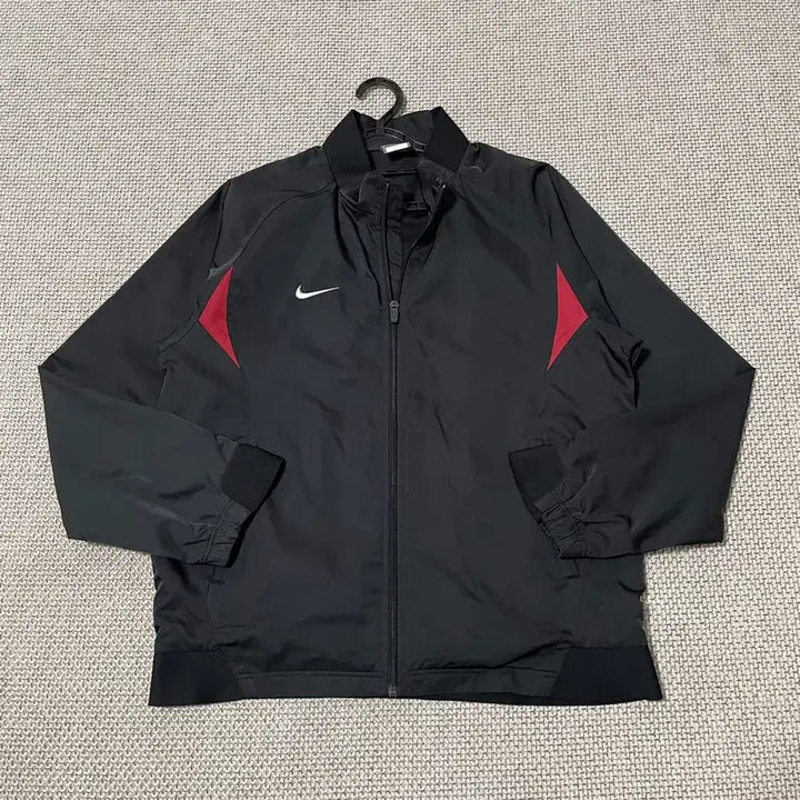 [BUNJANG] Nike Windbreaker Jacket (M) / M 나이키 바람막이 자켓 B.6063