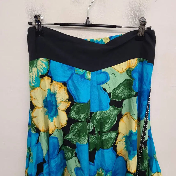 [BUNJANG] Bohemian Style Pattern Wide Leg Pants (Size 77) / [여성77 size] 보헤미안 st 뒷밴딩 패턴 통 바지