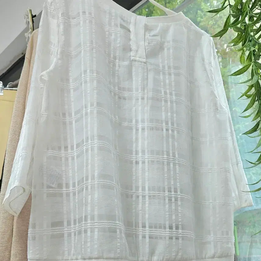 [SOLD OUT] [새상품]시스루 체크 블라우스