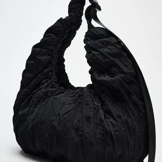 [BUNJANG] Zara Ruched Shoulder Bag / 자라 셔링 숄더백 오벌백