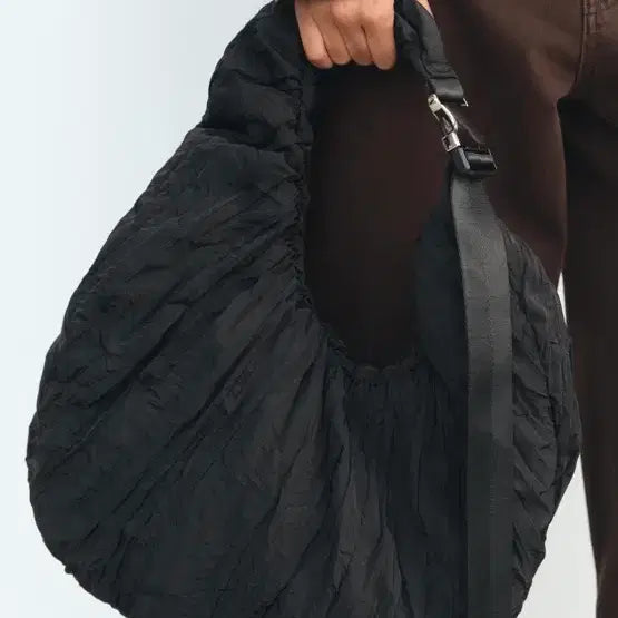 [BUNJANG] Zara Ruched Shoulder Bag / 자라 셔링 숄더백 오벌백